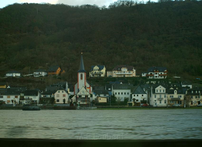 Schiff gesunken St Goarhausen Loreley P345.jpg